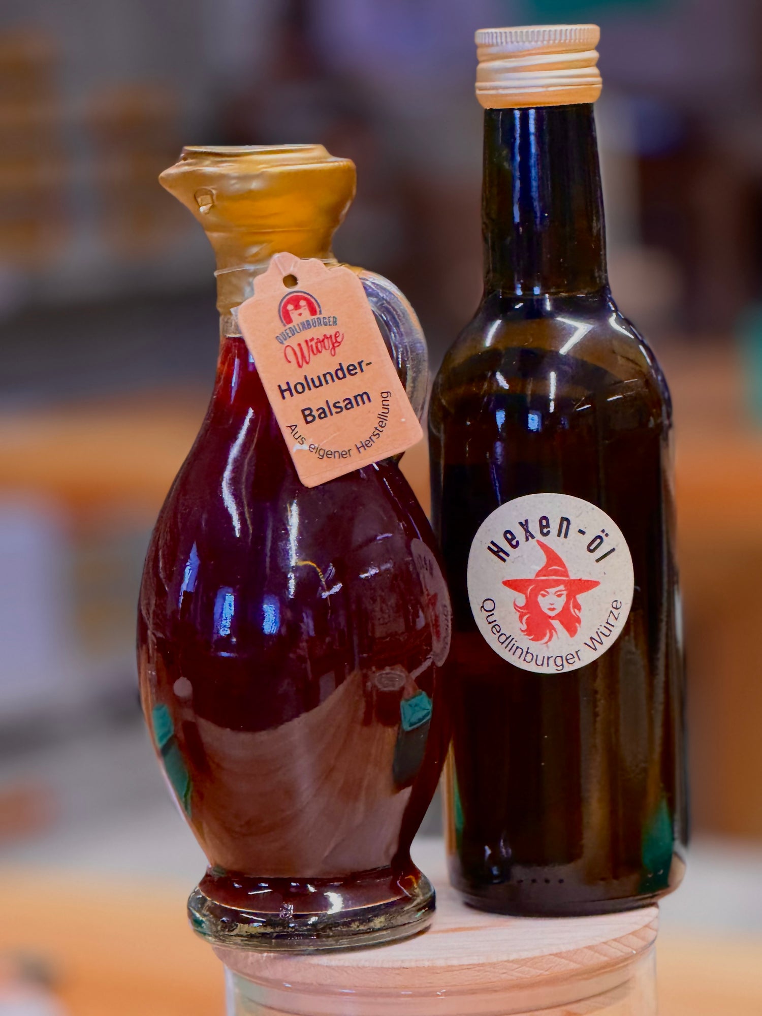 Hexen-Öl und Holunder-Balsam-Essig